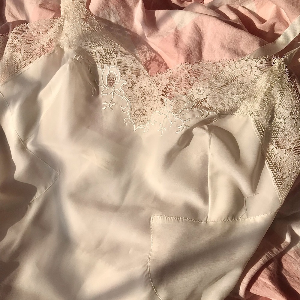 Vintage Barbizon lace trim slip dress